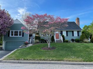 128 Silverwood Ln, West Warwick, RI 02893