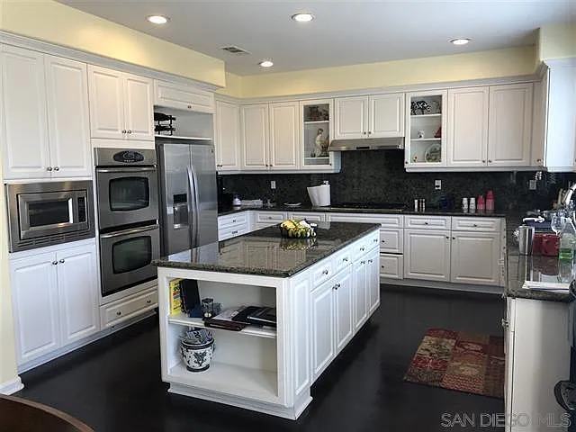 2750 Dove Tail Dr — Photo 3