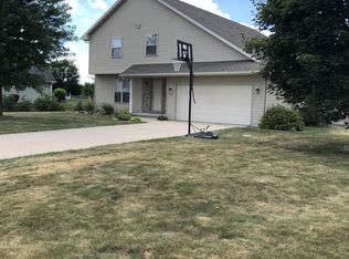 1935 Pink Dogwood Way, Suamico, WI 54313