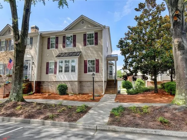 3761 Lake Point Blvd, Suwanee, GA 30024