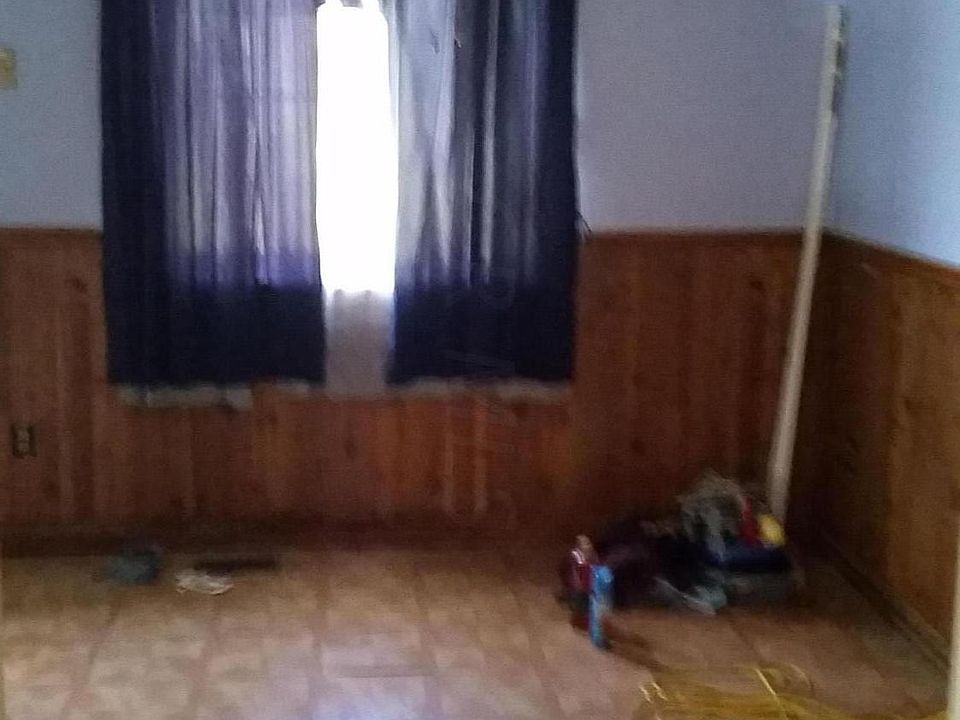 2nd image of 2584 Blue Rock Blvd
