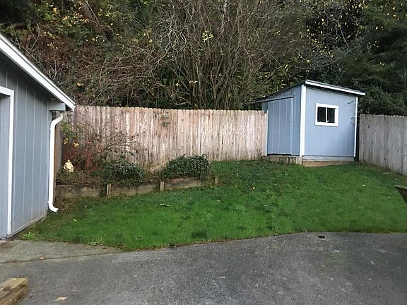3rd image of 3955 Lissa Dr