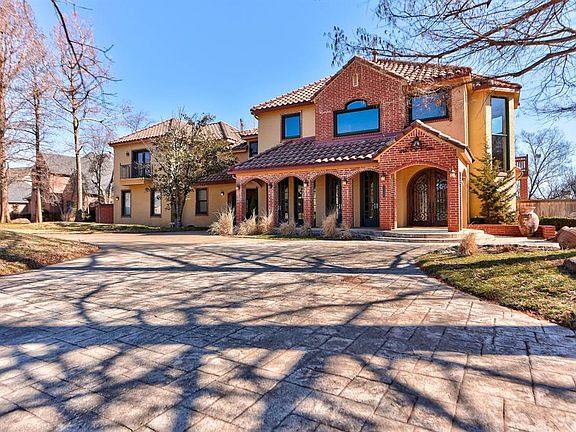 2nd image of 15300 Stoney Spring Rd