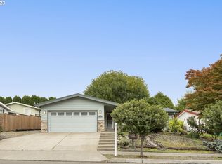 1662 SE Cedar Creek Pl, Gresham, OR 97080