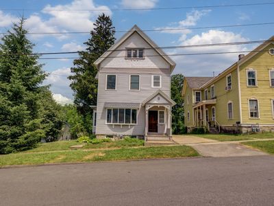 200 Fon Clair Street, Johnstown, NY, 12095