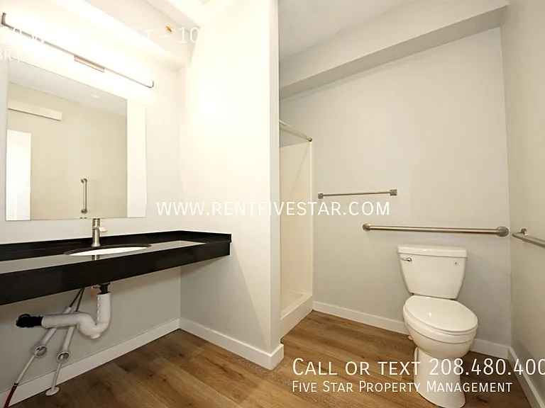 BB&T Rental Properties - 729 W Center St #101-306 — Photo 8