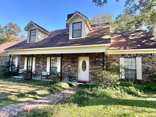 16730 Calloway Dr, Fairhope, AL 36532