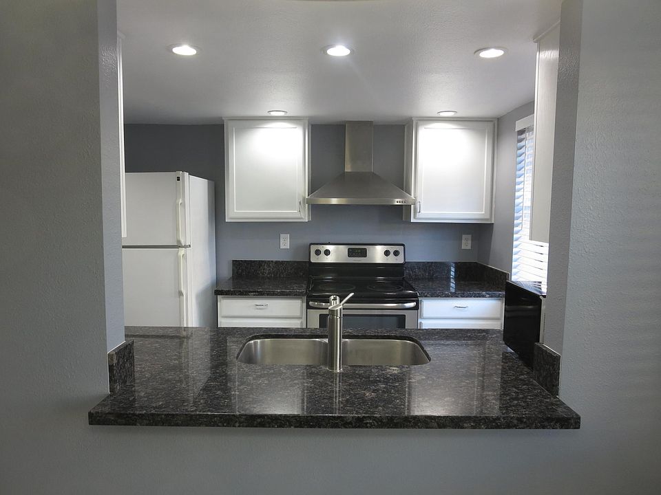 1st image of 1111 E University Dr Unit 109