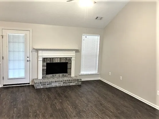 13 Sweetwater Ln — Photo 5