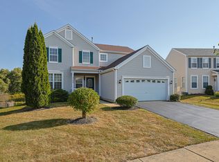 2288 W Cascade Cir, Round Lake, IL 60073