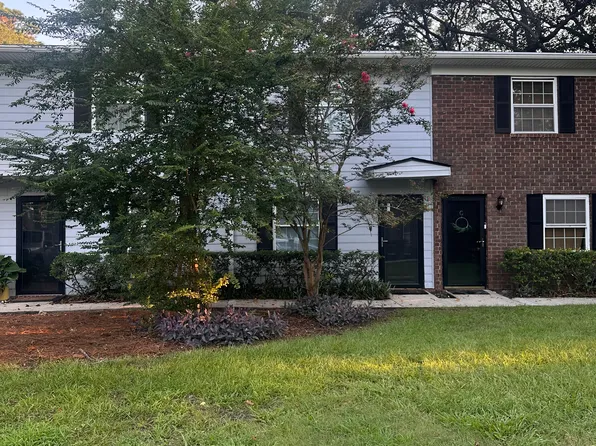 21 Rivers Point Row APT 9F, Charleston, SC 29412