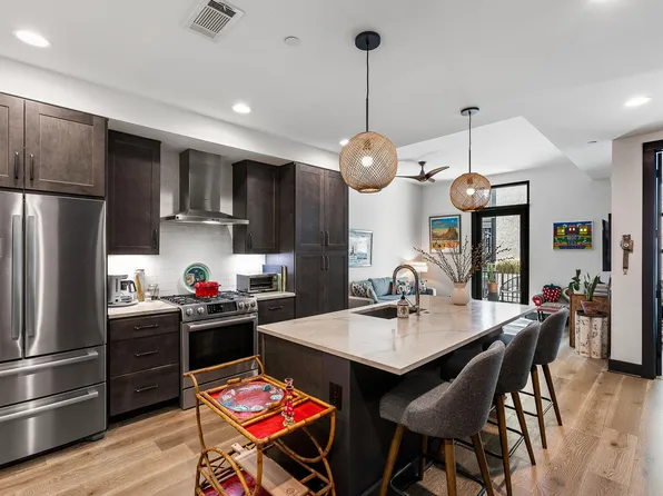 5 Gadsdenboro St #313, Charleston, SC 29401