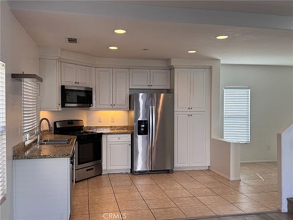 2nd image of 3812 Carrotwood St