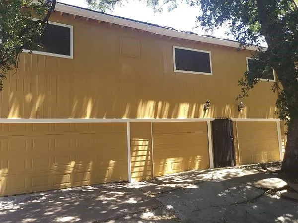 1 bed, 1.0 bath, 650 sqft, $975 — Photo 1