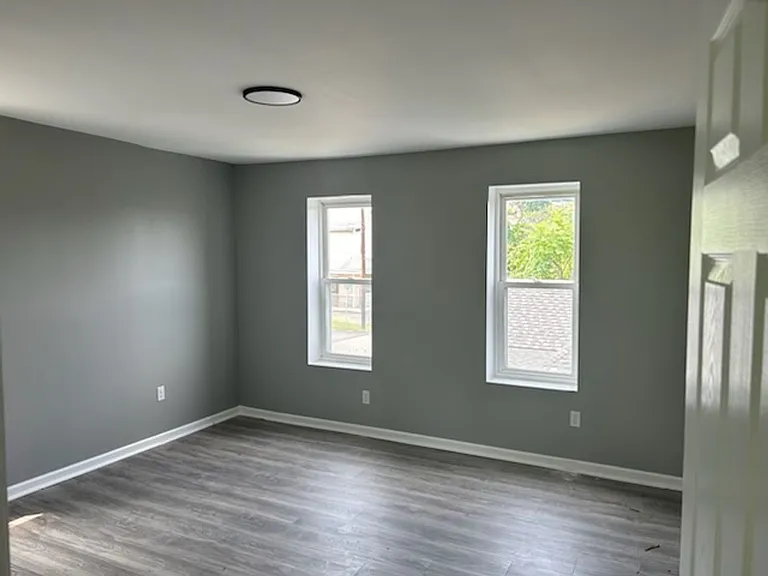 1721 Johnson St — Photo 10
