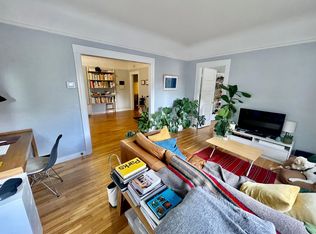 486 41st St APT 1, Oakland, CA 94609