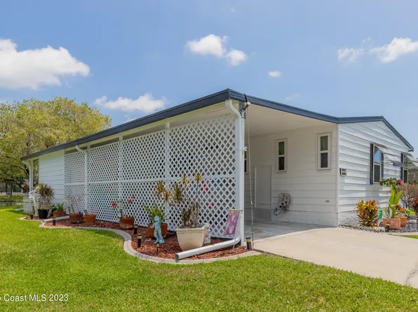 4431 Twin Lakes Dr, Melbourne, FL 32934