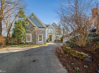 4614 Dittmar Rd, Arlington, VA 22207