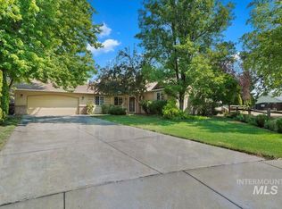 722 E Baldwin St, Meridian, ID 83646