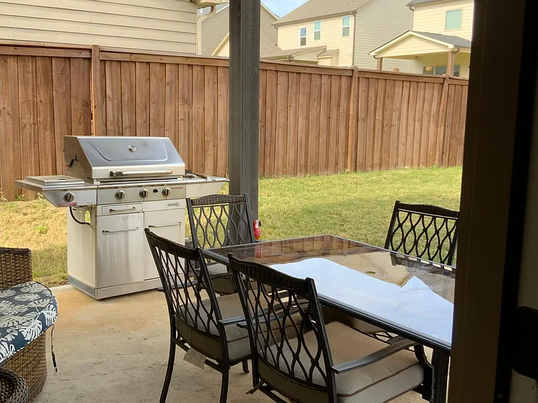 1470 Fort Dr — Photo 20