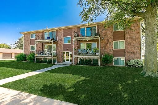 1st image of 4801 Claire Ave #2