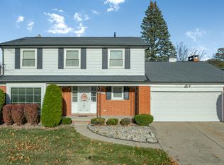 27270 Devonshire St, Southfield, MI 48076