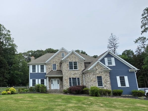93 Bissell Rd #A