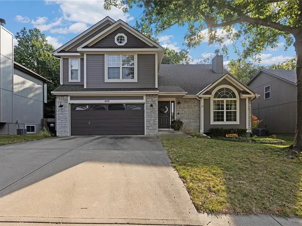 649 S Kisner Dr, Independence, MO 64056