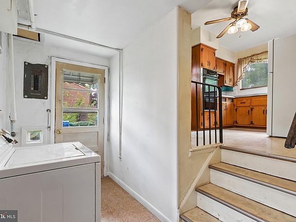 5th image of 307 Sheffield Rd