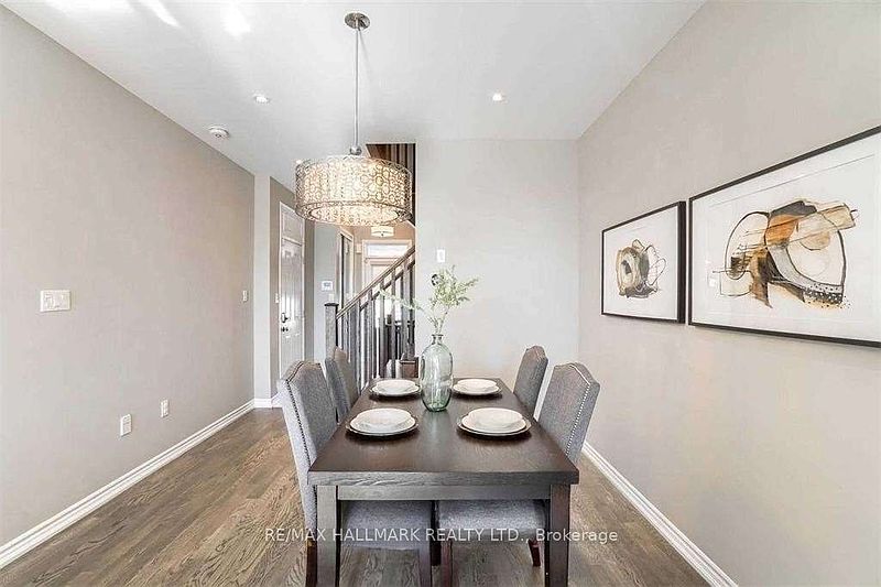 Oakville Townhouse for rent - 4 Bedrooms — photo 11