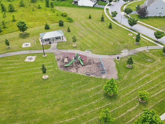 5th image of 690 Cedar Run Dr