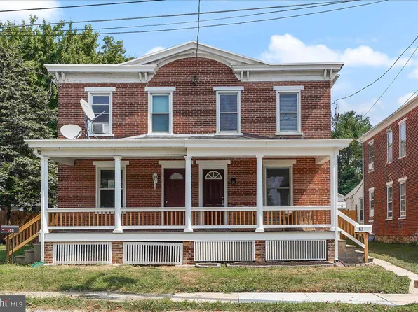 43 S 5th St, Oxford, PA 19363