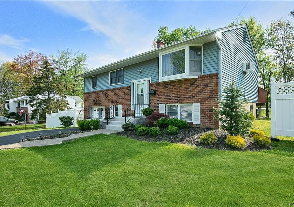 1st image of 24 Miller Dr