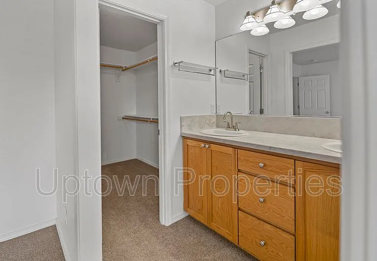 1611 SW San Mateo Ter — Photo 20
