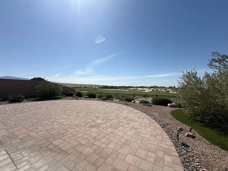 84935 Corso Ct — Photo 37