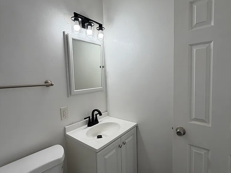 13395 Madison Ave #204 — Photo 8