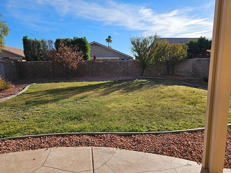 17979 N 89th Ln — Photo 10