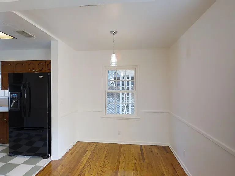 3758 Tuller Ave — Photo 12