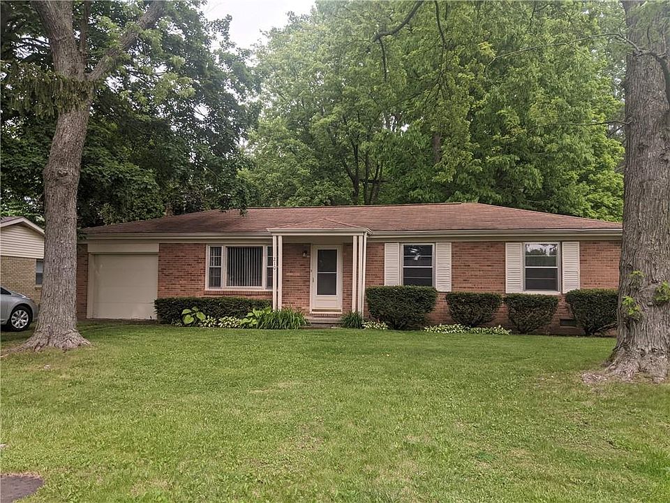 1st image of 210 S Coventry Dr