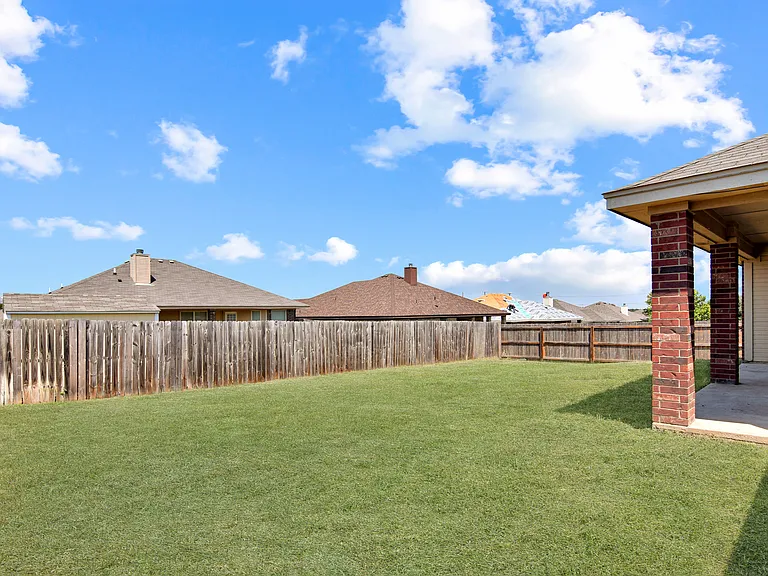 3605 Salt Fork Dr — Photo 19