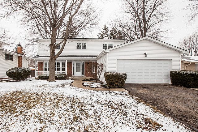1st image of 414 E Valley Ln