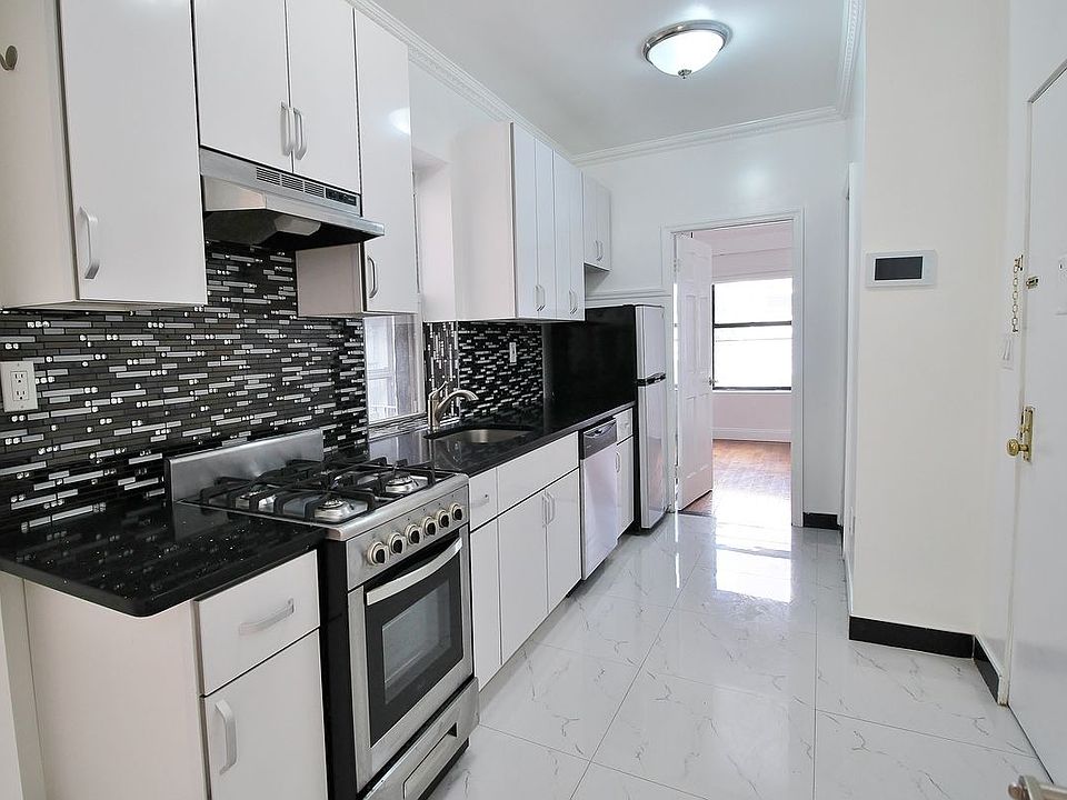 1st image of 213 E 29th St APT 5