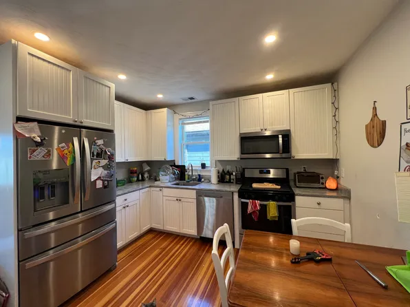 305 Highland Ave, Somerville, MA