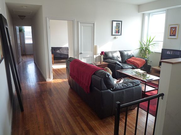 2nd Level Living Room