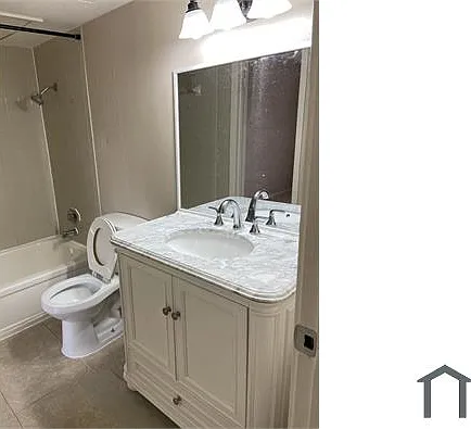 10100 S Gessner Rd #401 — Photo 9