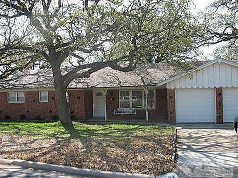 1st image of 404 John Vernon Ln