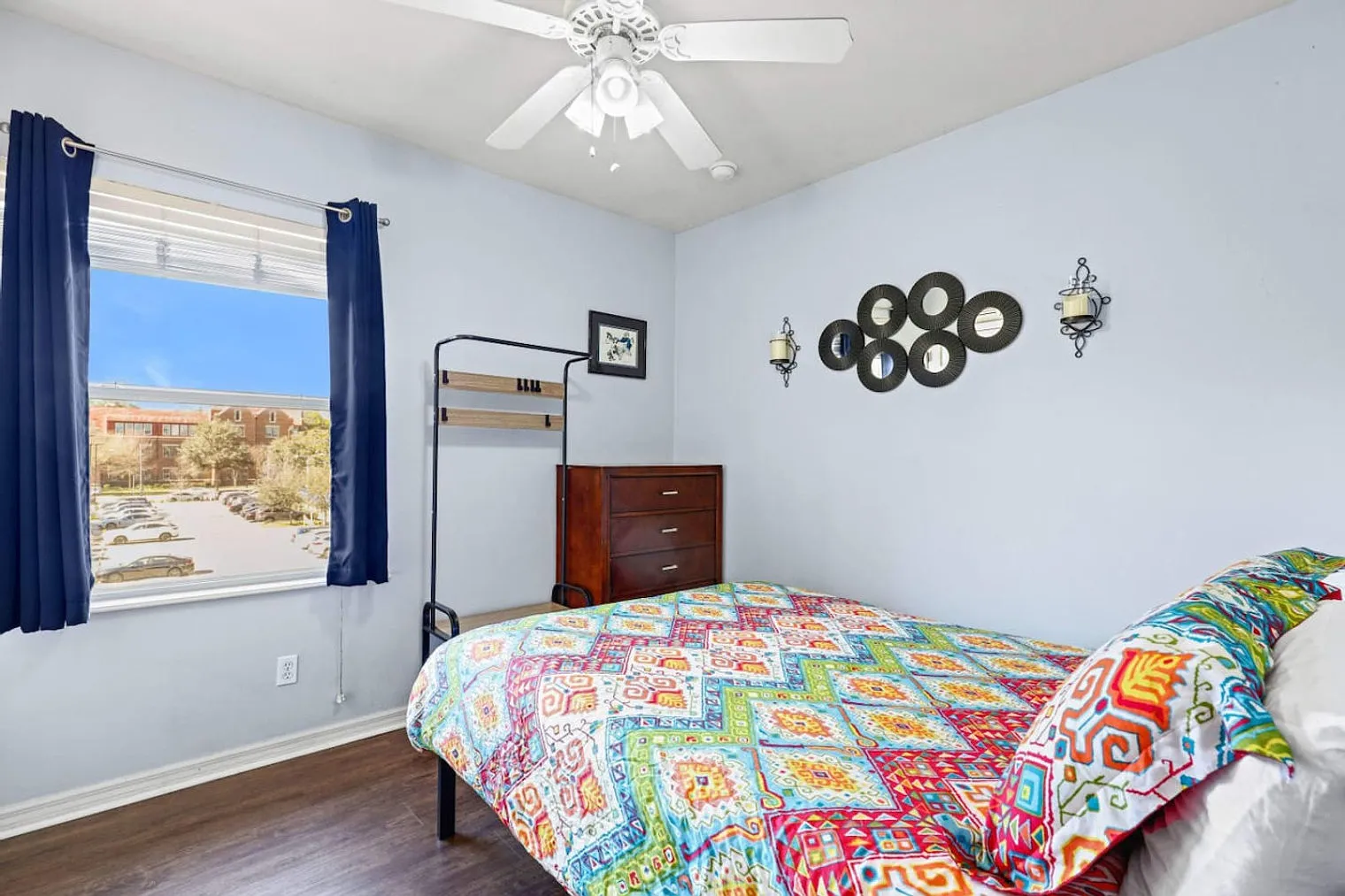 1 bed, 1.0 bath, 430 sqft, $2,973 — Photo 3