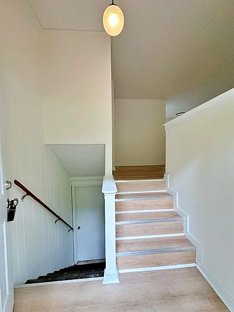 3 bed, 1005 sqft, $2,095 — Photo 3