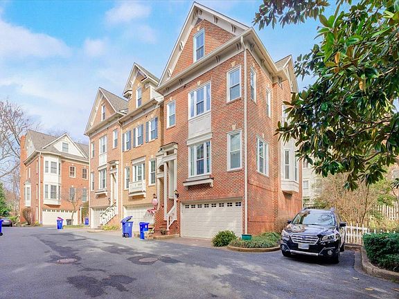 2nd image of 2333 N Van Buren Ct