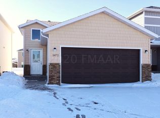 5472 Justice Dr S, Fargo, ND 58104